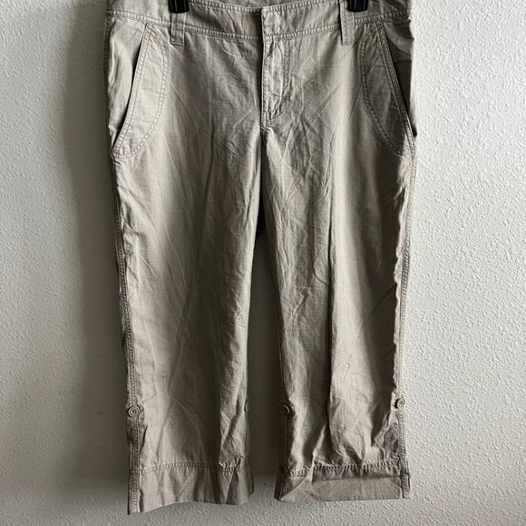 The North Face Women's Almatta Cropped Capri Khaki Pants Size 12 - Picture 2 of 12
